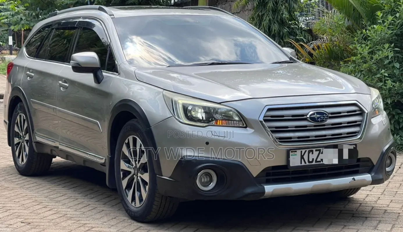 Subaru Outback 2.5i Limited PZEV 4dr Wagon AWD (2.5L 4cyl CVT) 2015