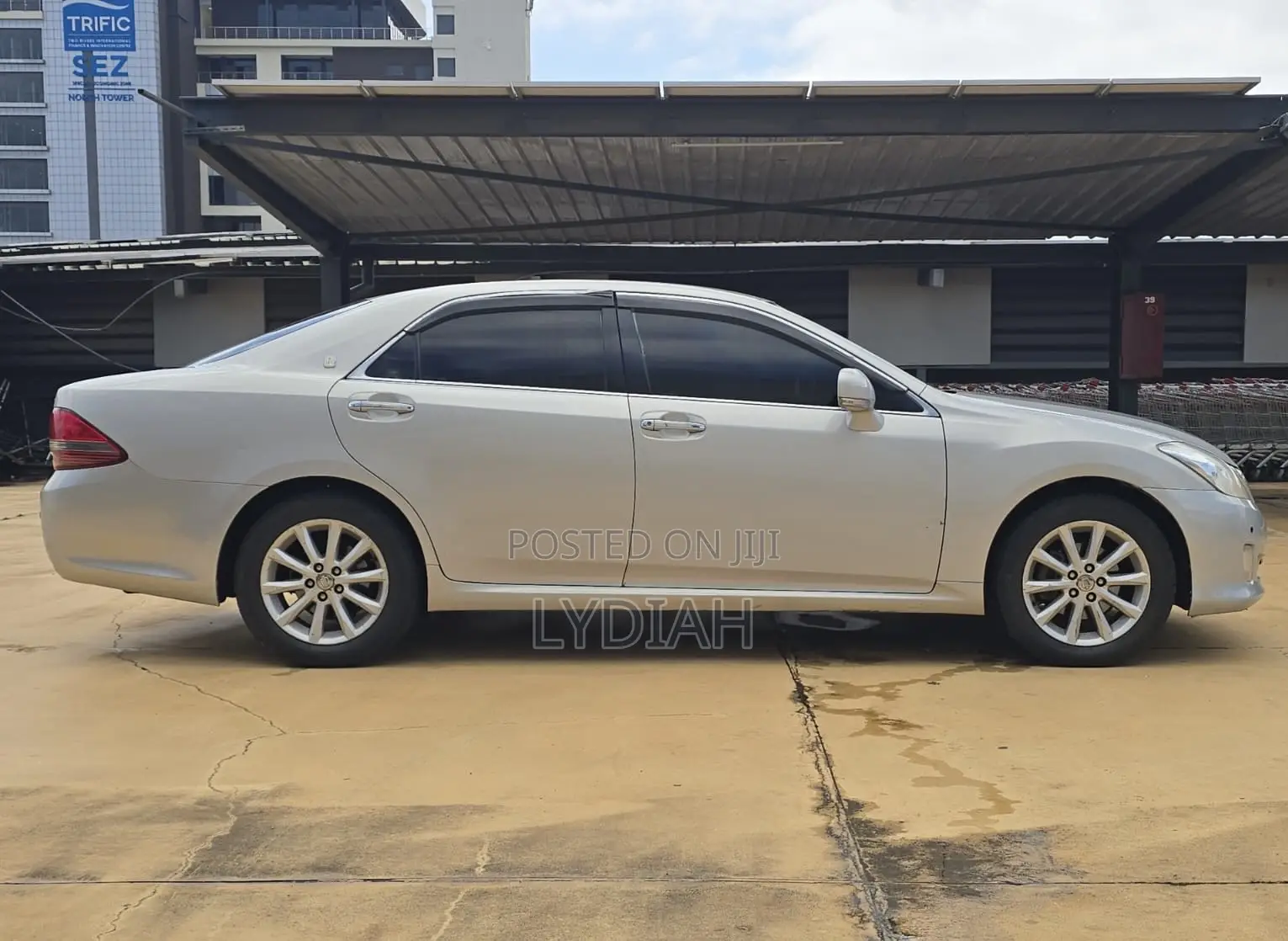 Toyota Crown 2008 Silver