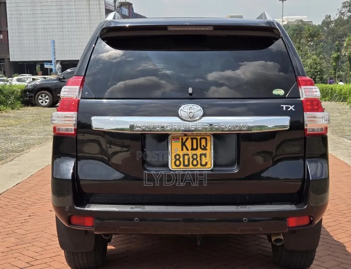 Toyota Land Cruiser Prado 2016 Black