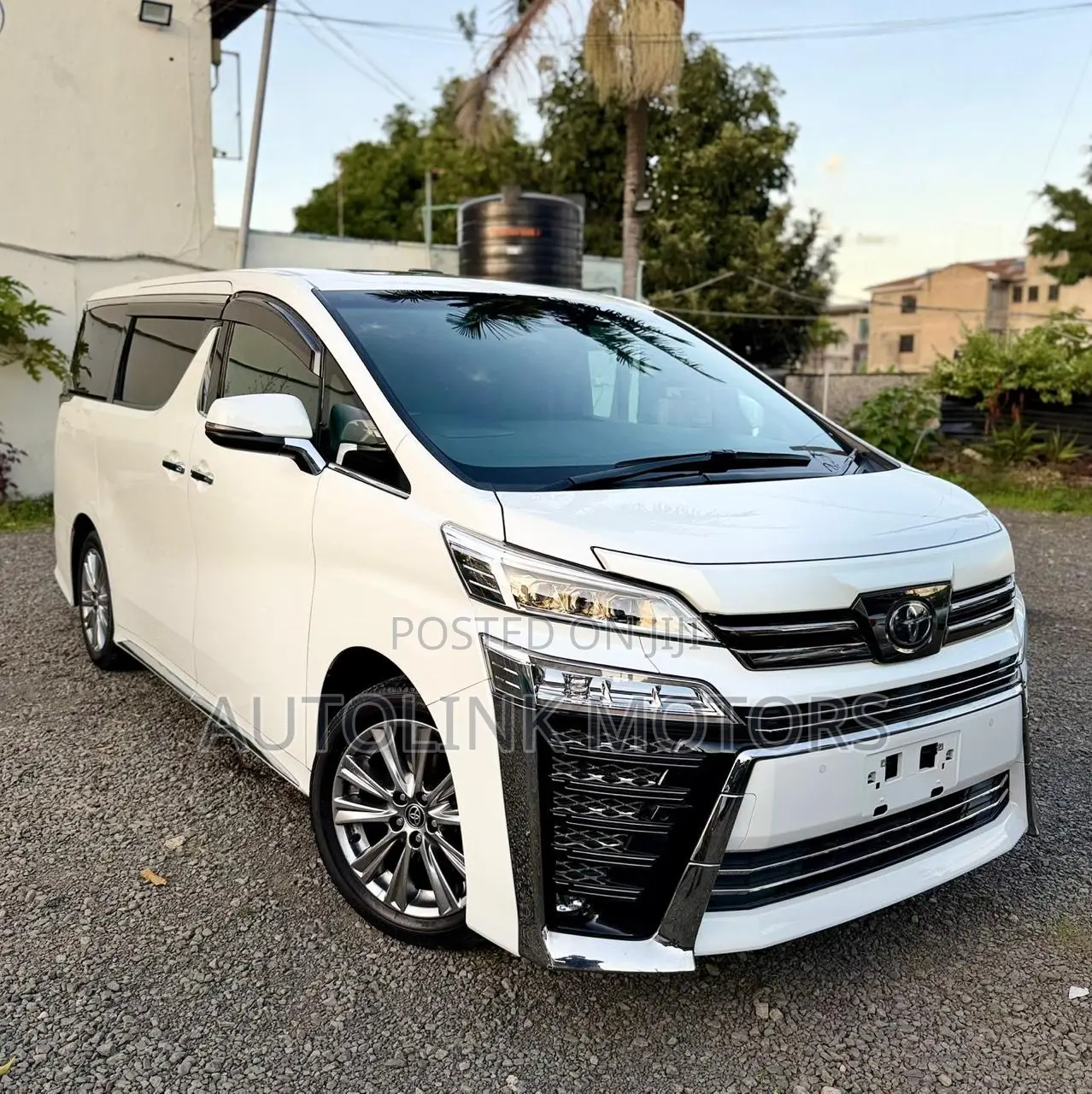 Toyota Alphard 2.5 Petrol FWD 2020 White