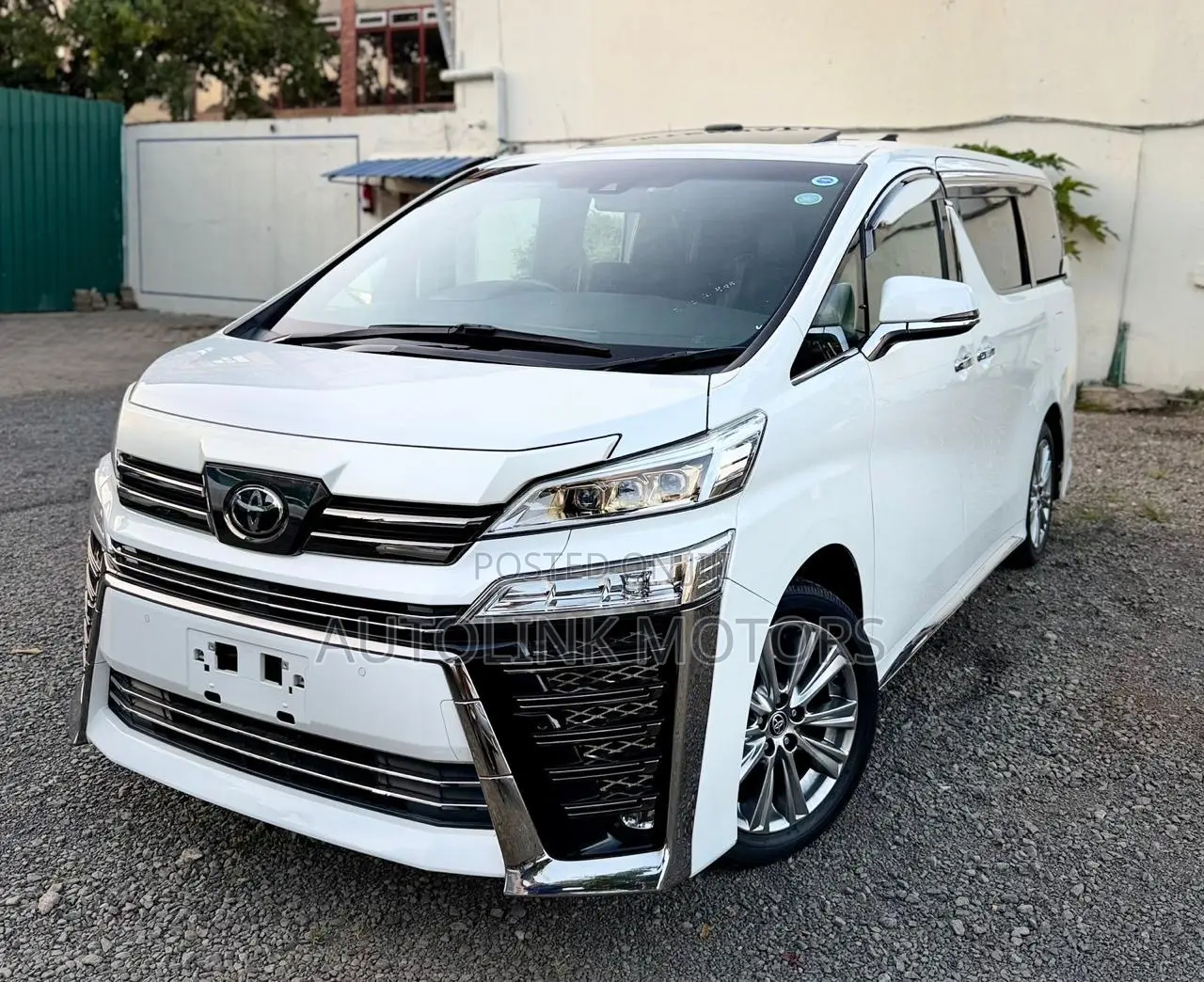 Toyota Alphard 2.5 Petrol FWD 2020 White