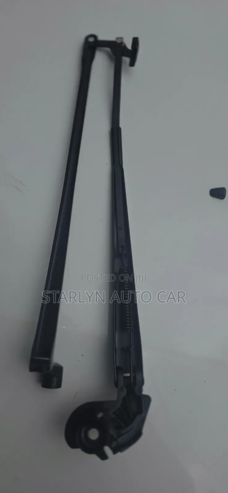 Toyota Vitz Nsp130 (2013-2017) Genuine Front Wiper Arm