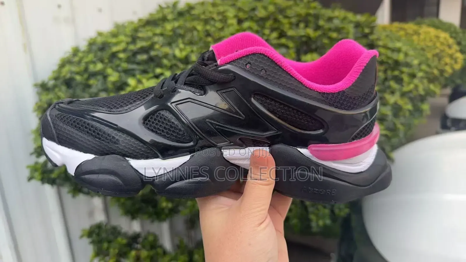 Trendy New Balance 9060 Black/Pink - Ladies Streetwear Sneakers