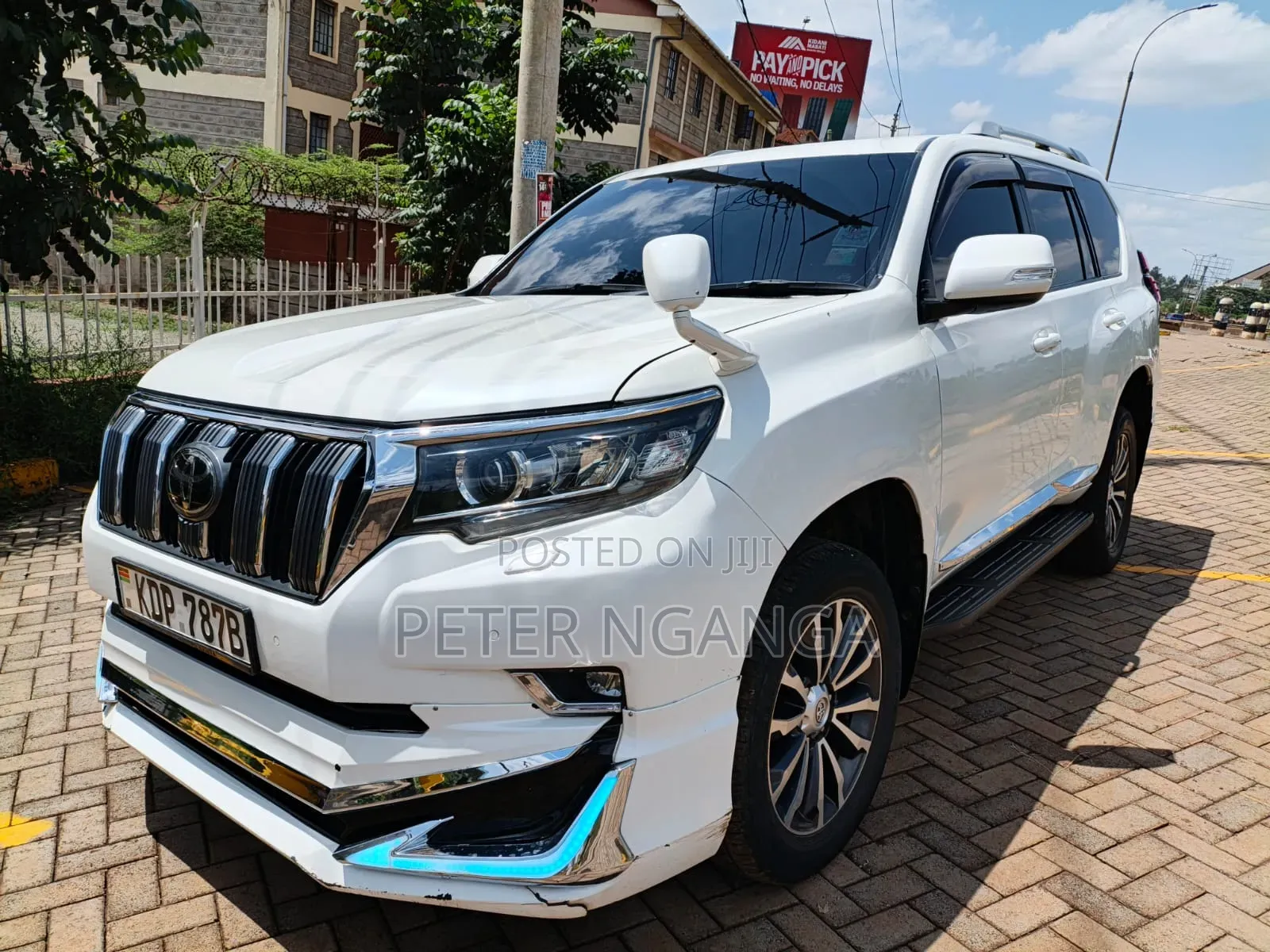 Toyota Land Cruiser Prado 2.7 2018 White