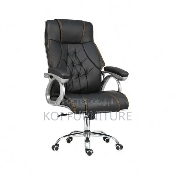 Office Chair : Black High-Back Leather Executive Office Chai