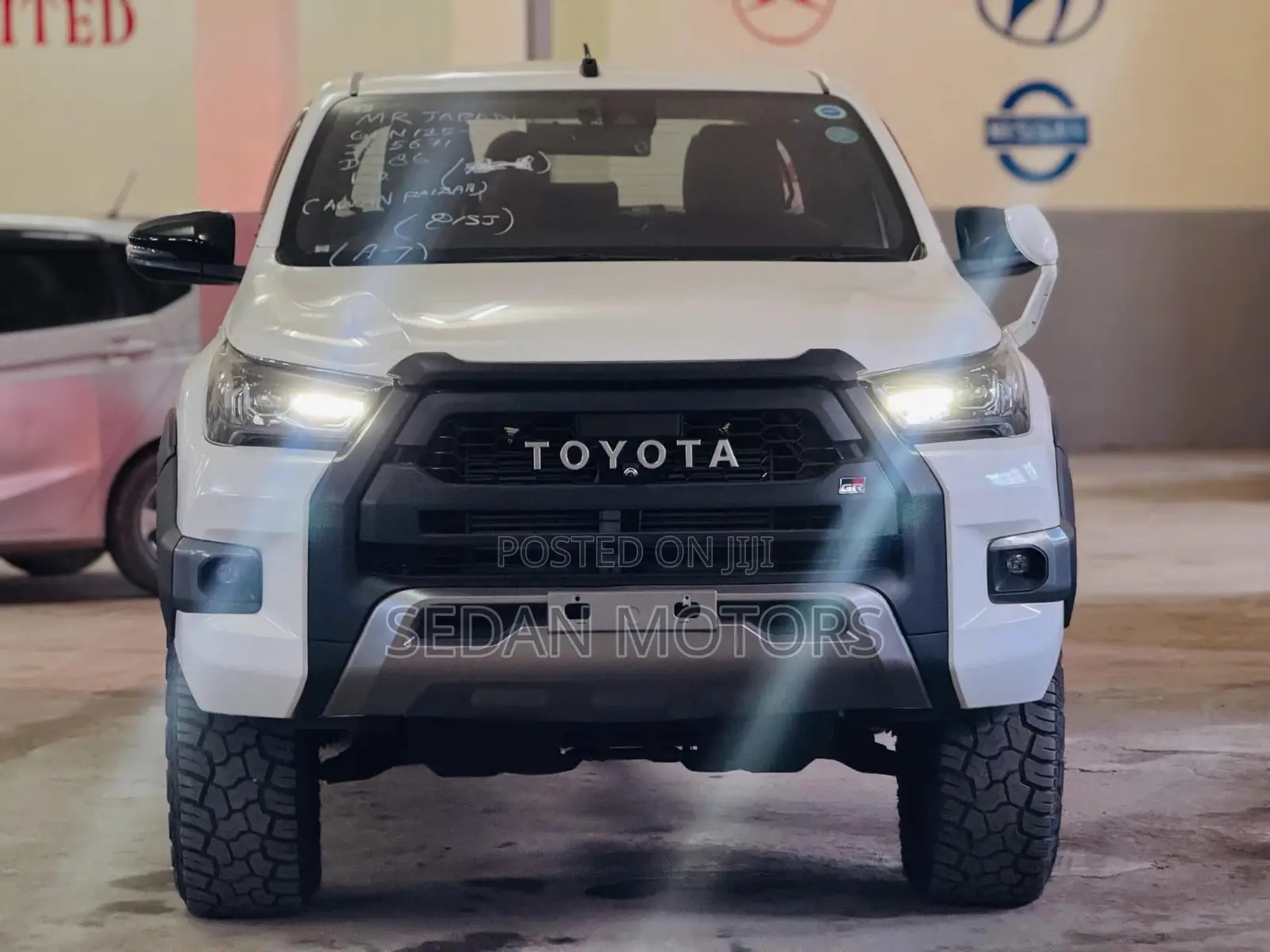 Toyota Hilux 2020 Pearl
