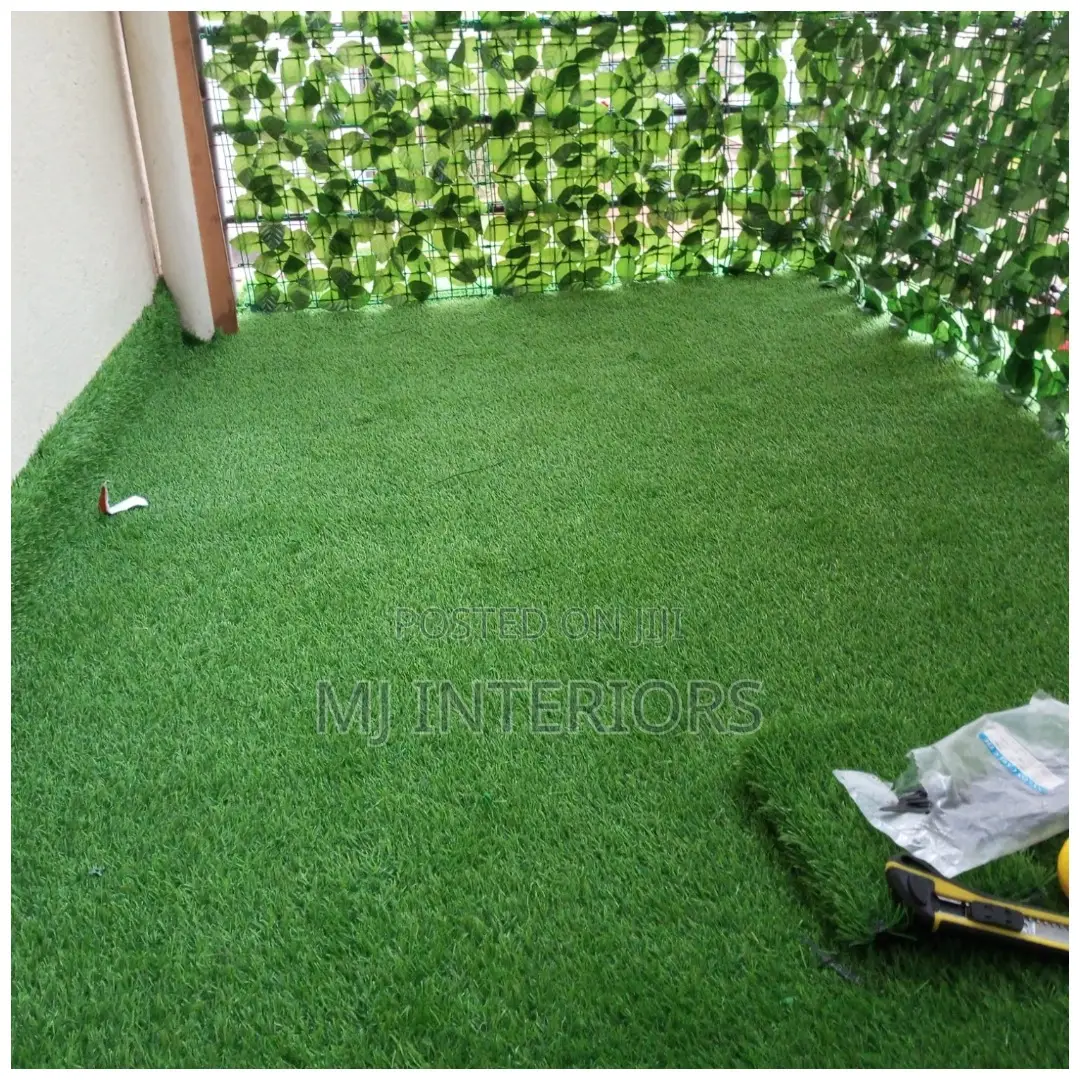 Modern Artificial Grass Carpet (25mm-50mm) -Wholesale Prices Available