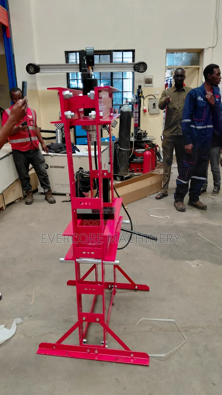 Heavy Duty Hydraulic Press Machine 30tonne Capacity.