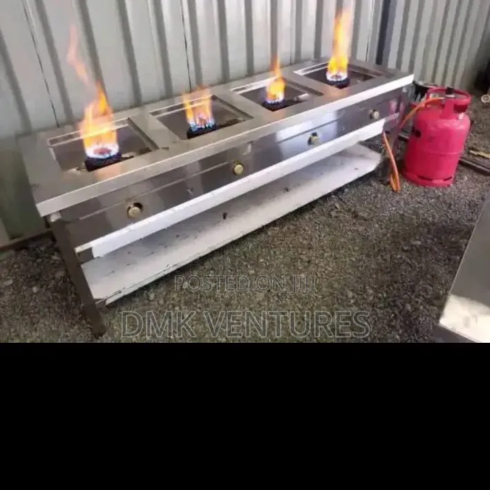 Extravagant Modernized Stainless Steel Four Burners Gas Cooker