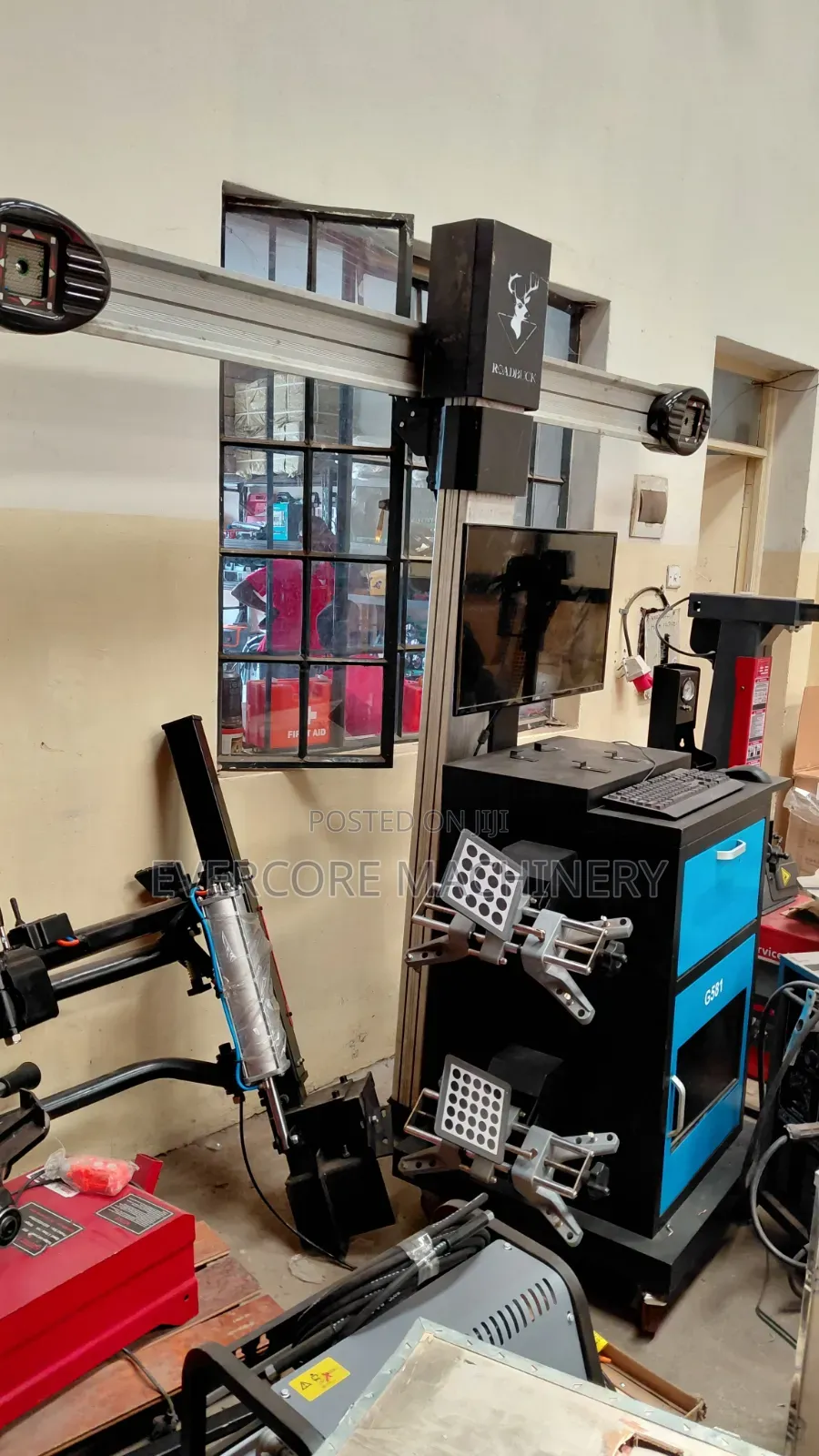 Slightly Used 3d Wheel Alligner Machine Offer Roadbuck Brand