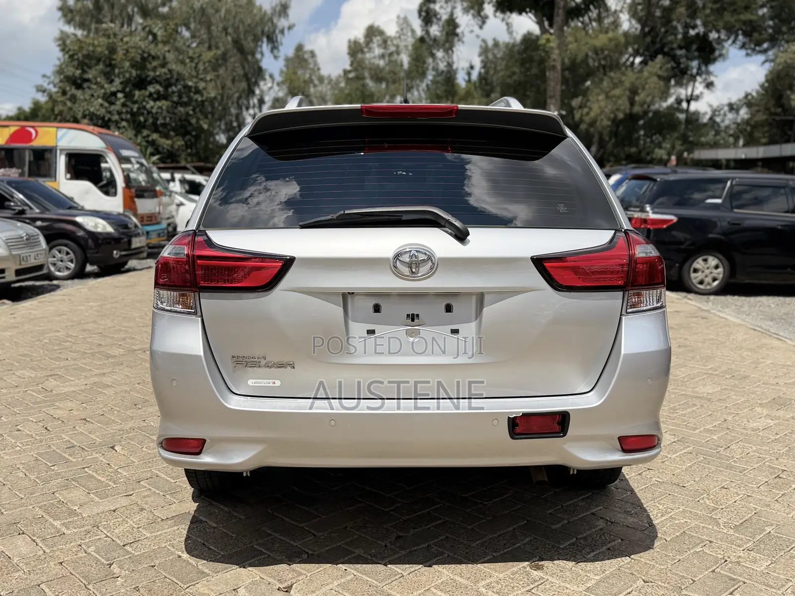 Toyota Corolla Fielder 2020 Silver