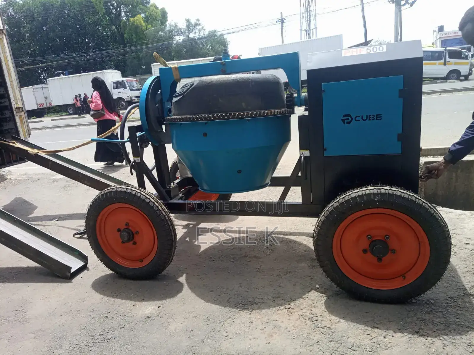Cube Concrete Mixer Diesel Powered