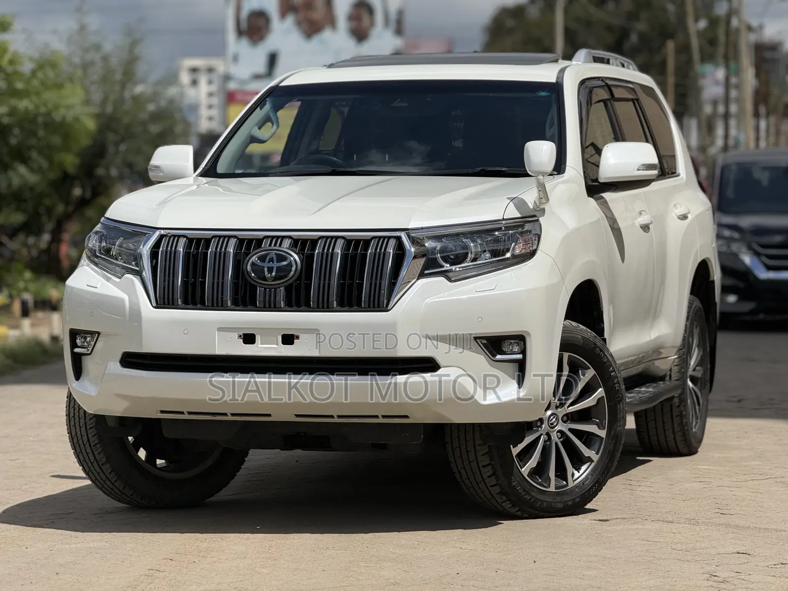 Toyota Land Cruiser Prado 2.7 2019 White