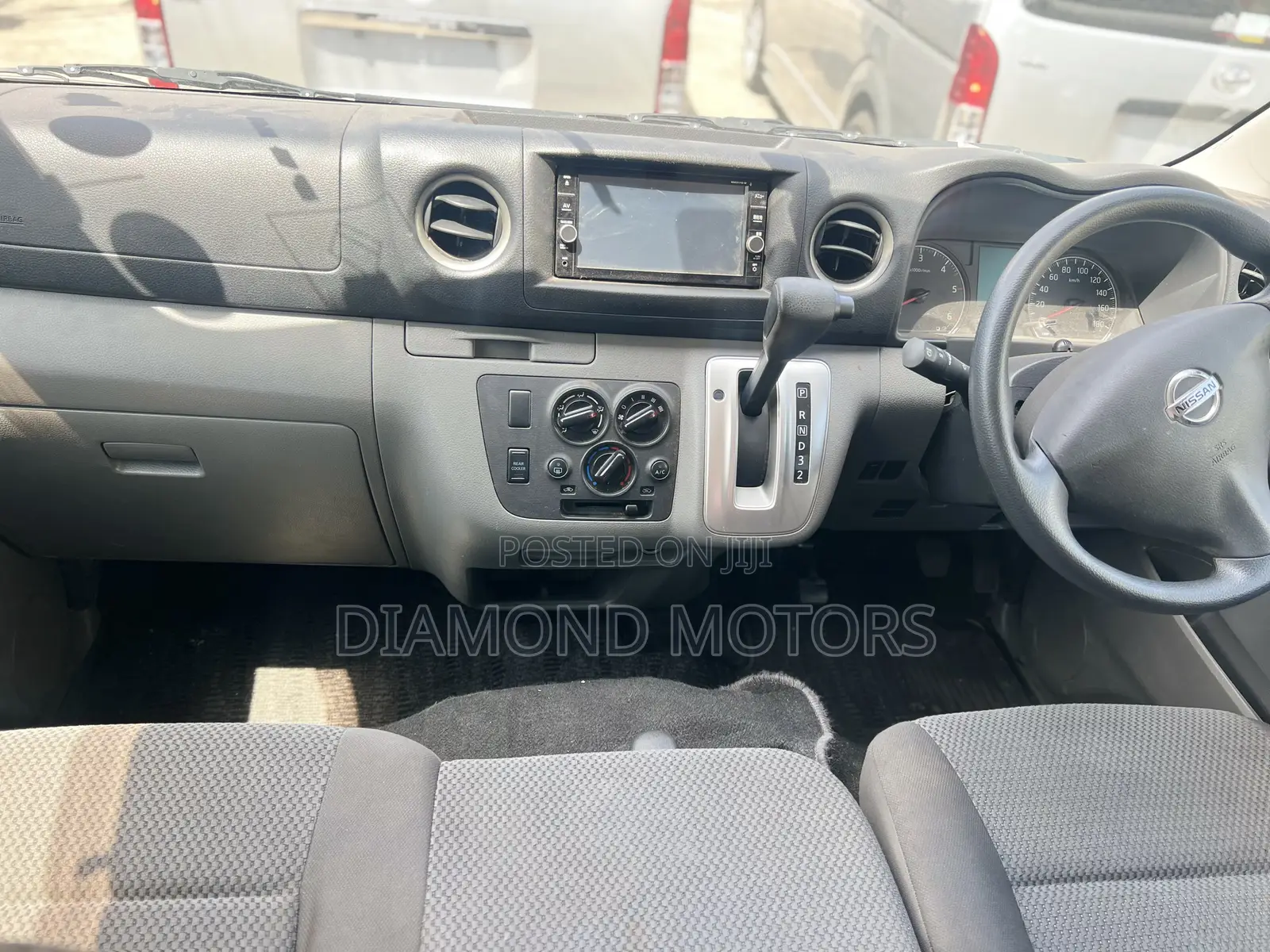 Nissan Caravan (Urvan) 2018 Black