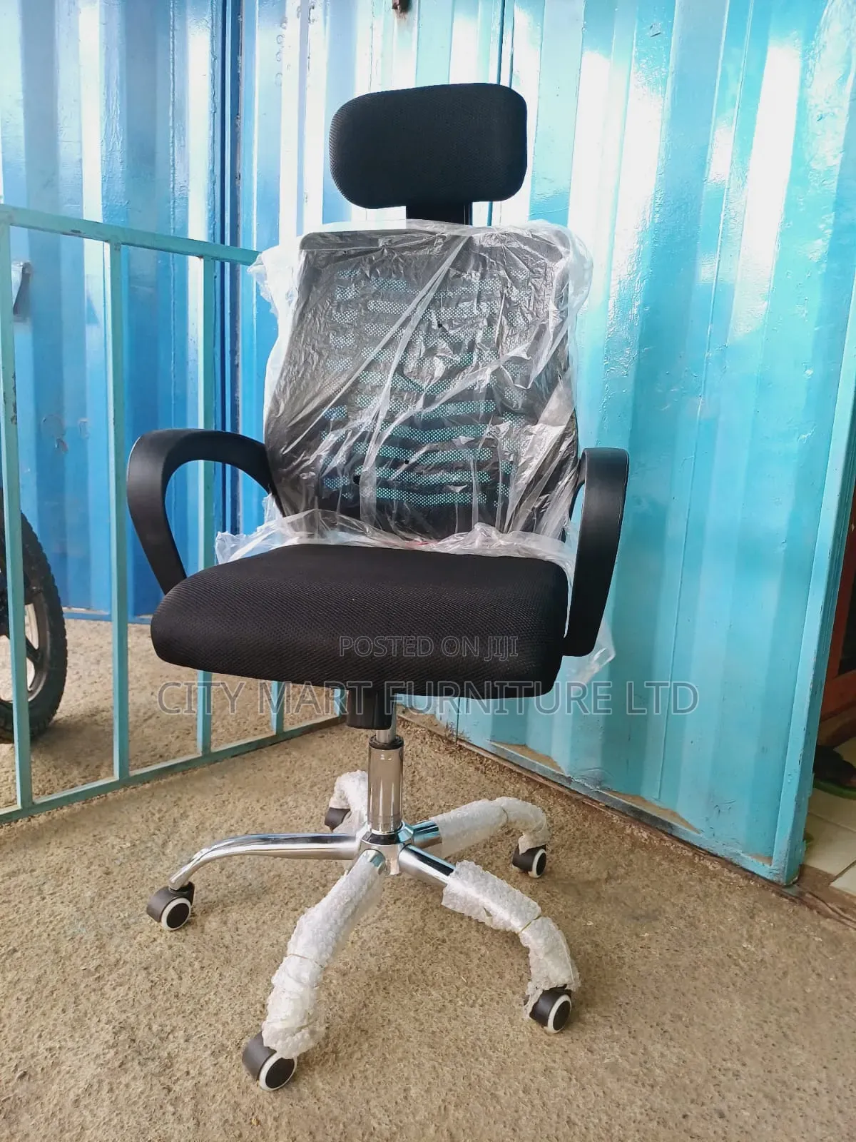 Comfort Focused Modern Headrest Office Chairs Offers! 
