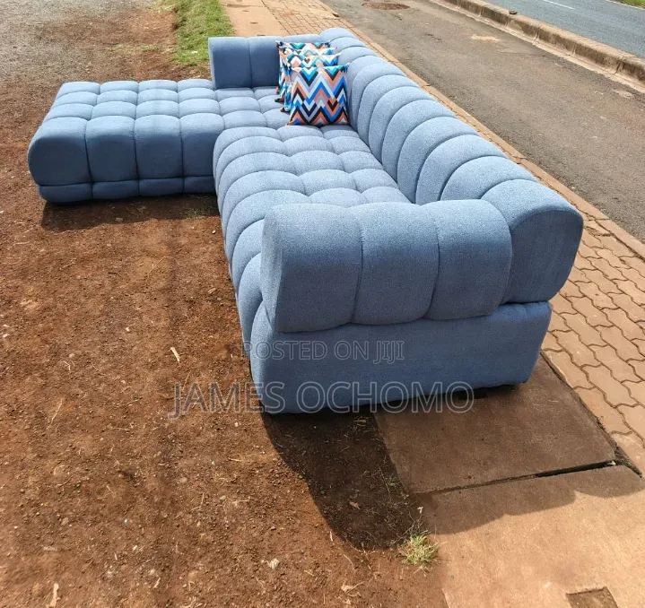 Bubble L Shaped Seat