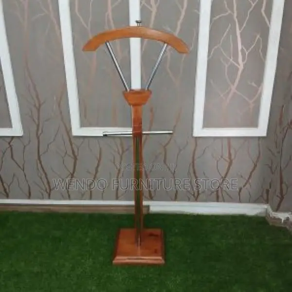Office Hanger : Mahogany Executive Office Coat Hanger