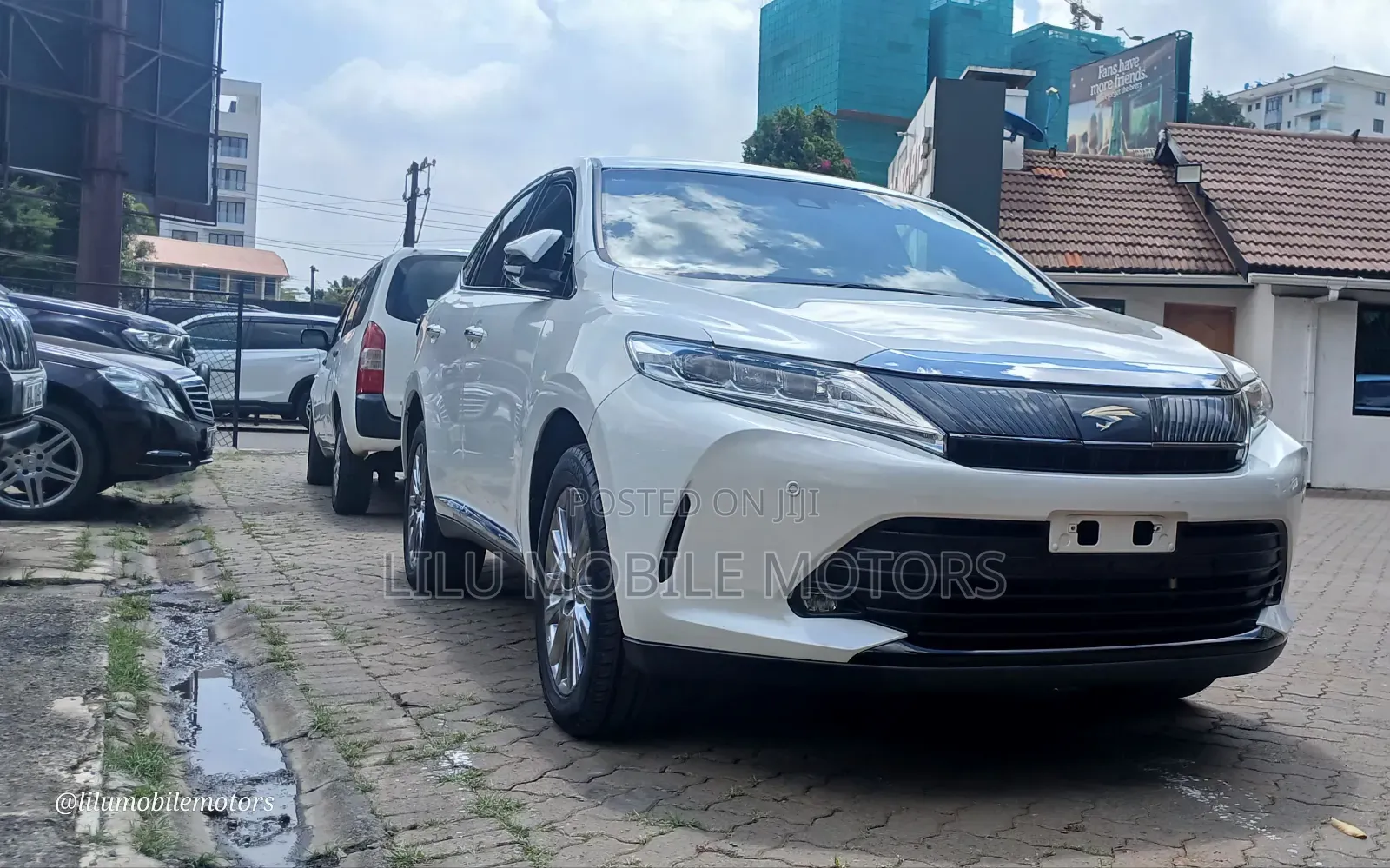 Toyota Harrier 2019 White