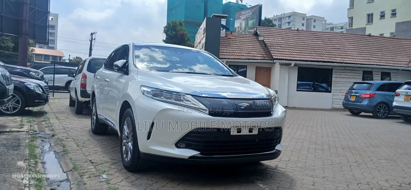 Toyota Harrier 2019 White