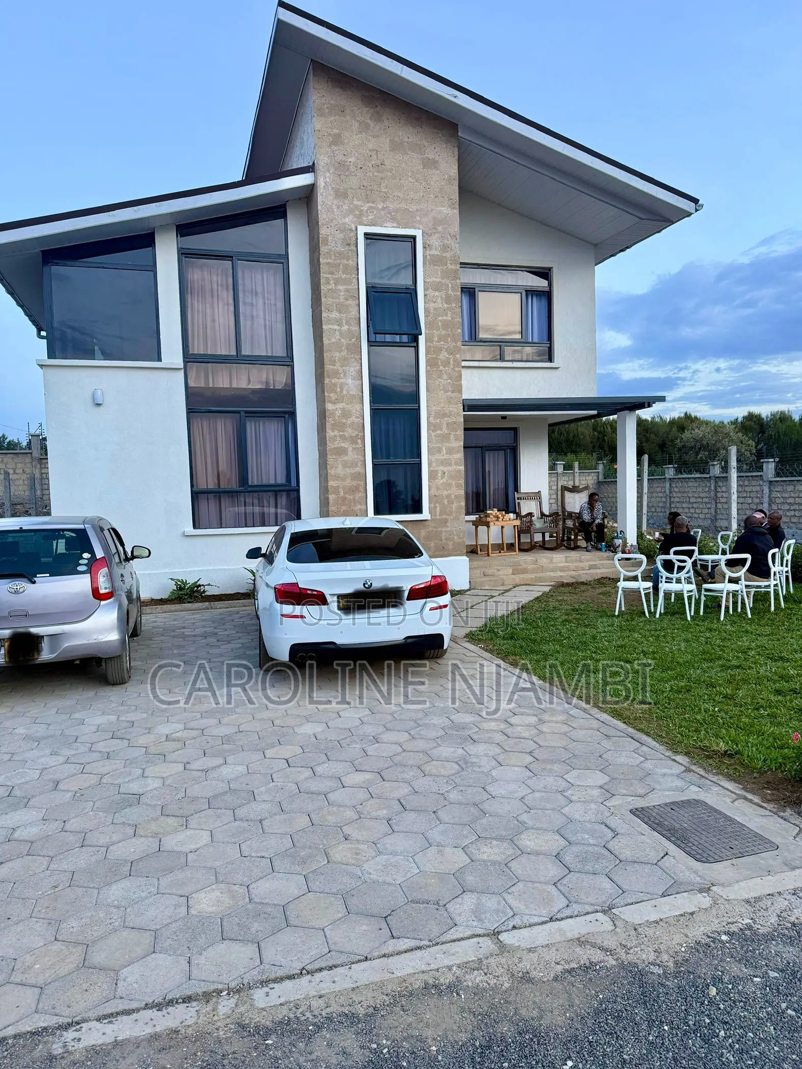 4bdrm Villa in Evan’S Ridge, Karai for sale