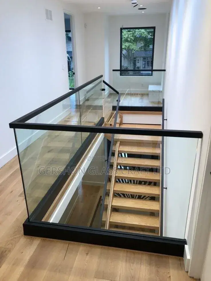 Stainless Staircase Railing And Balcony
