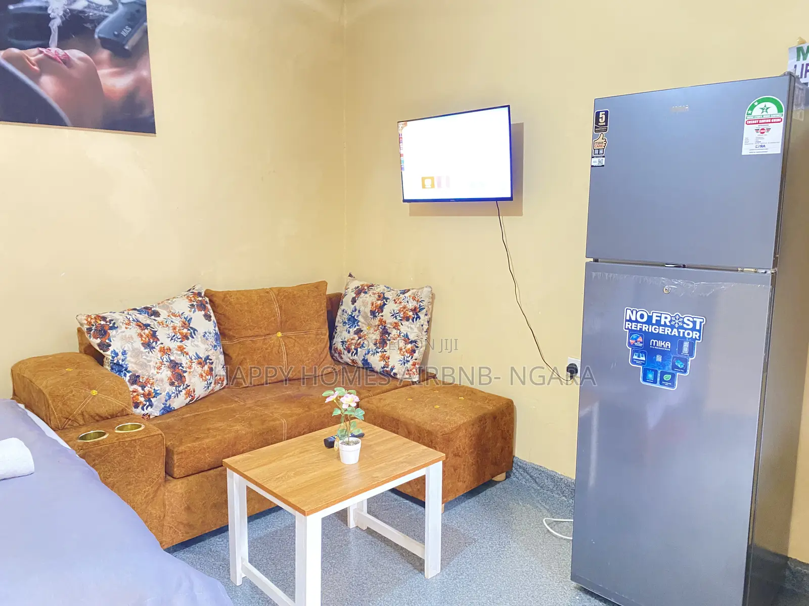 Executive Studios - Dagoret- Kikuyu Road at 2000
