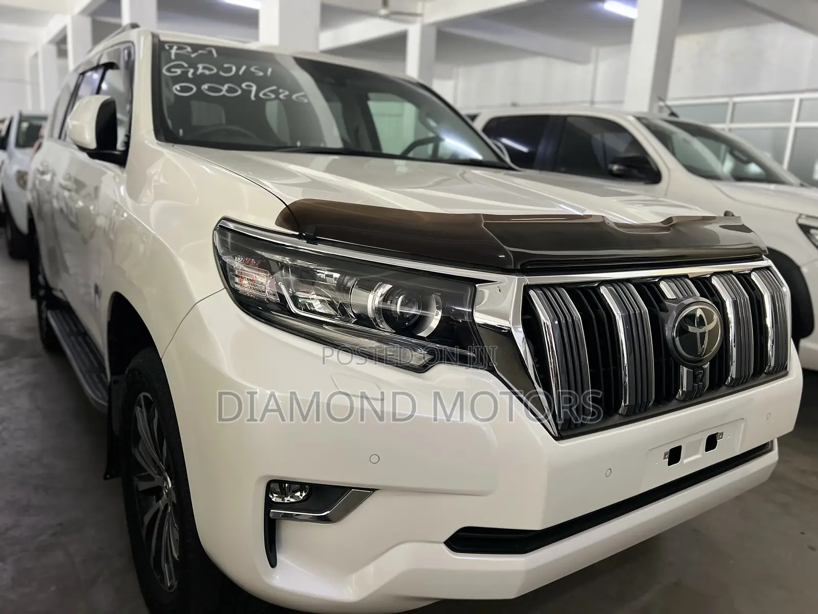 Toyota Land Cruiser Prado 2.8 2020 Pearl