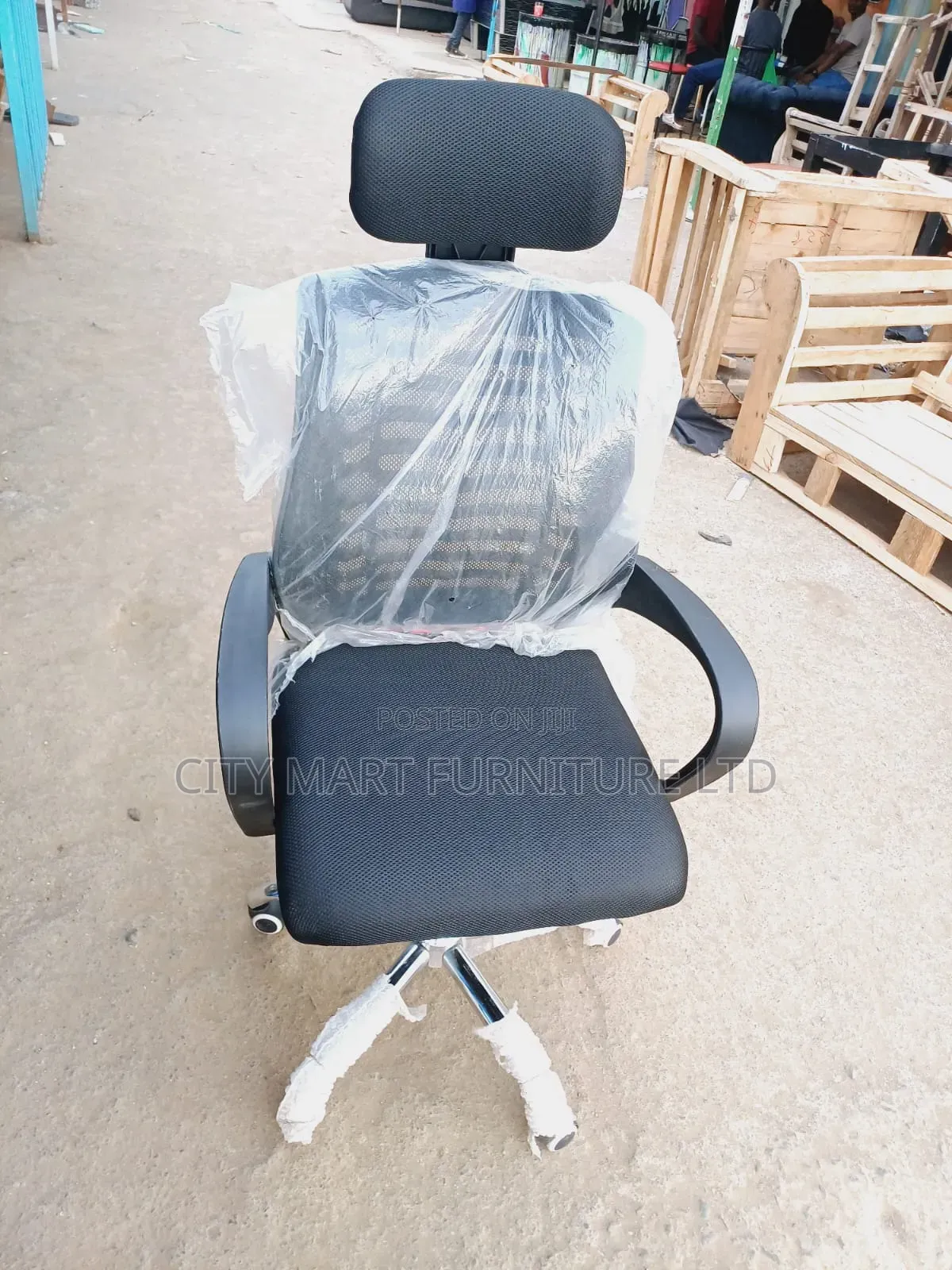 Posh Modern Headrest Office Chairs Offers! 