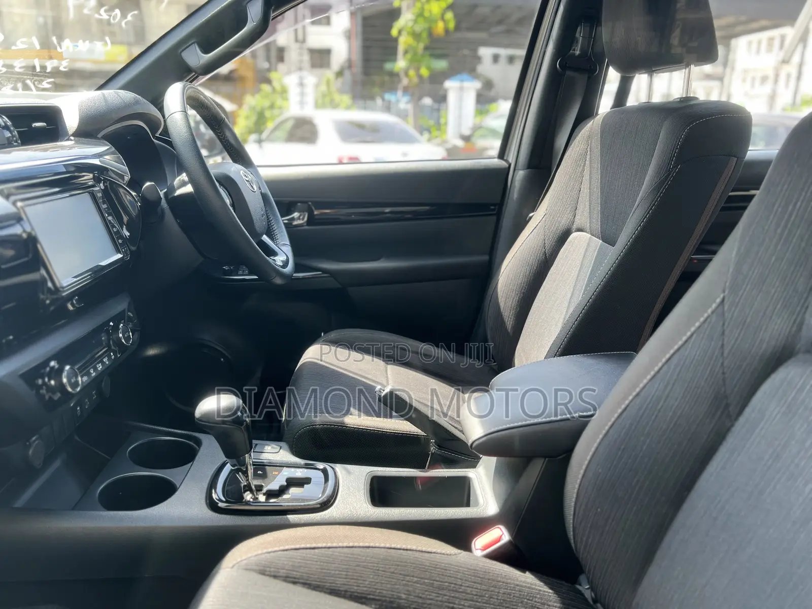 Toyota Hilux Revo Double Cab Deisel 2.8 AWD 2019 Gray