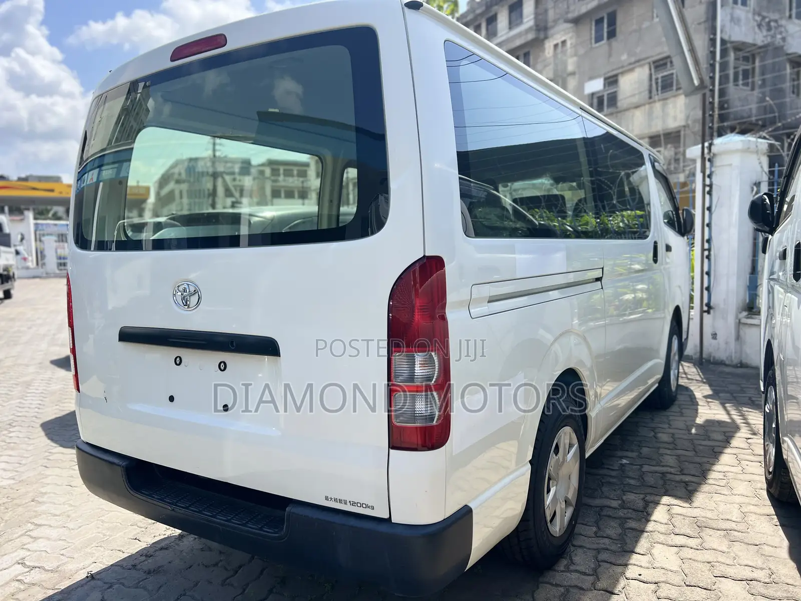 Toyota HiAce 2020 White