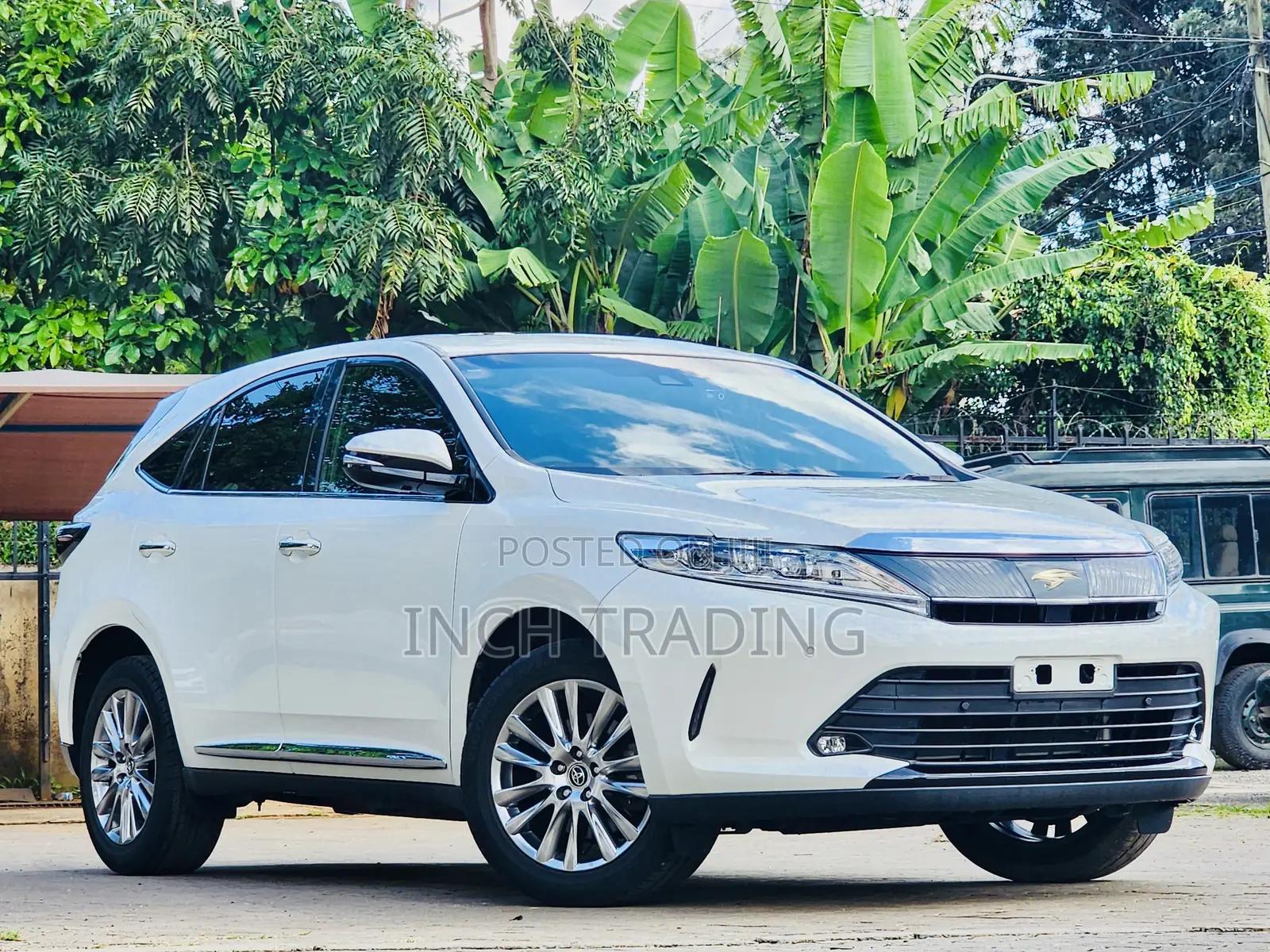 Toyota Harrier 2.0 2019 Pearl