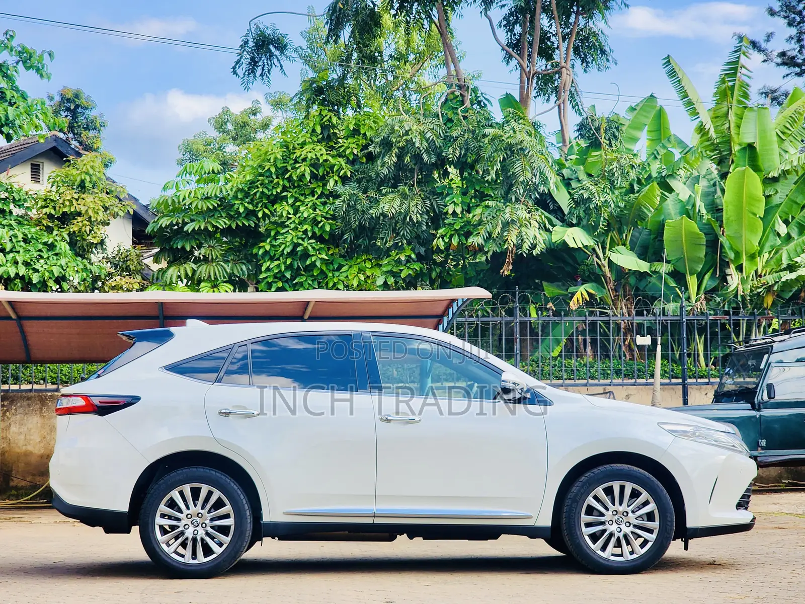Toyota Harrier 2.0 2019 Pearl
