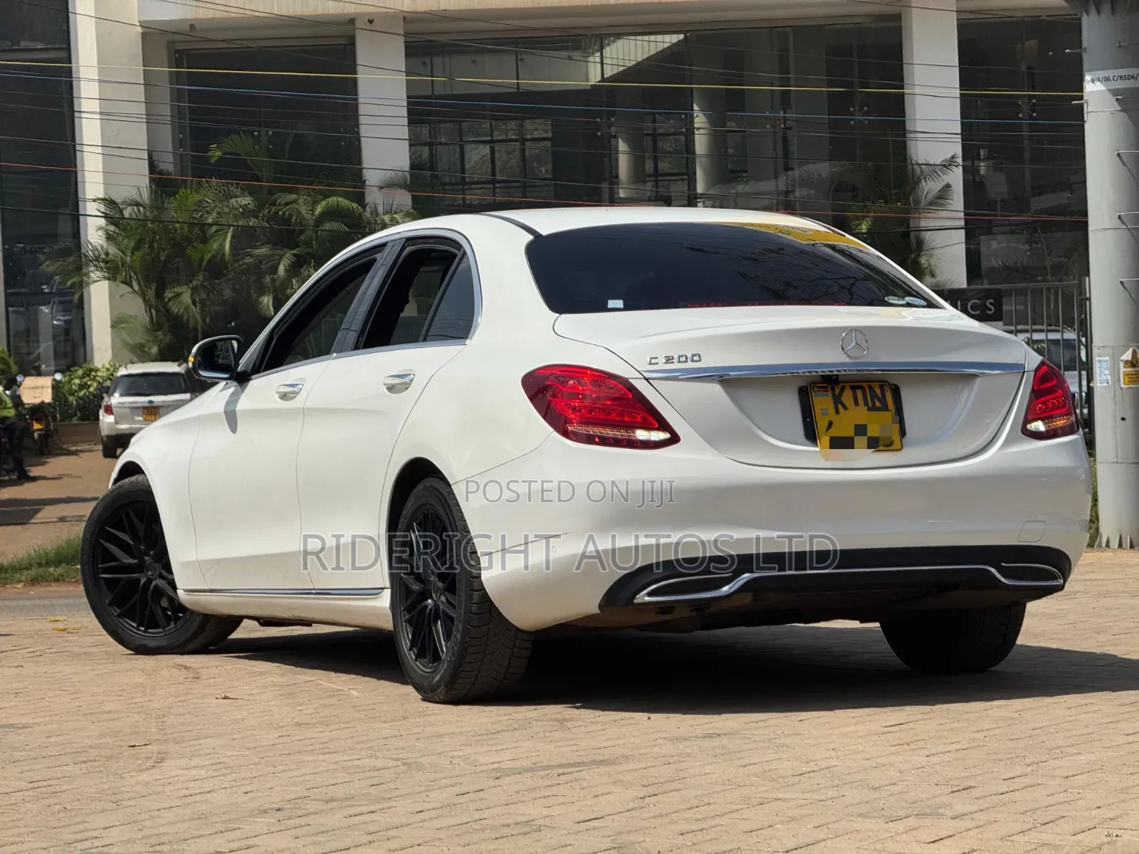 Mercedes-Benz C200 2016 White
