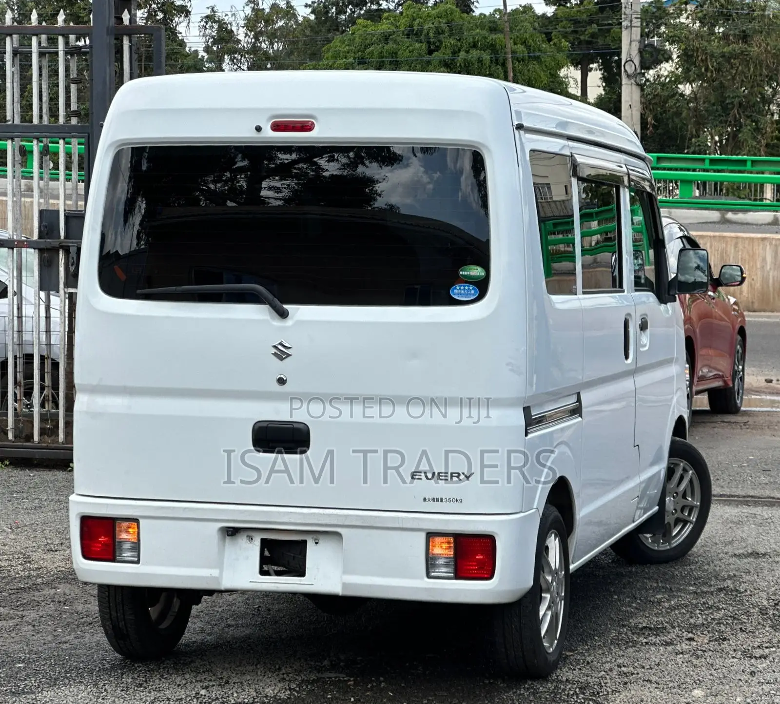 Suzuki Every Wagon 2019 White
