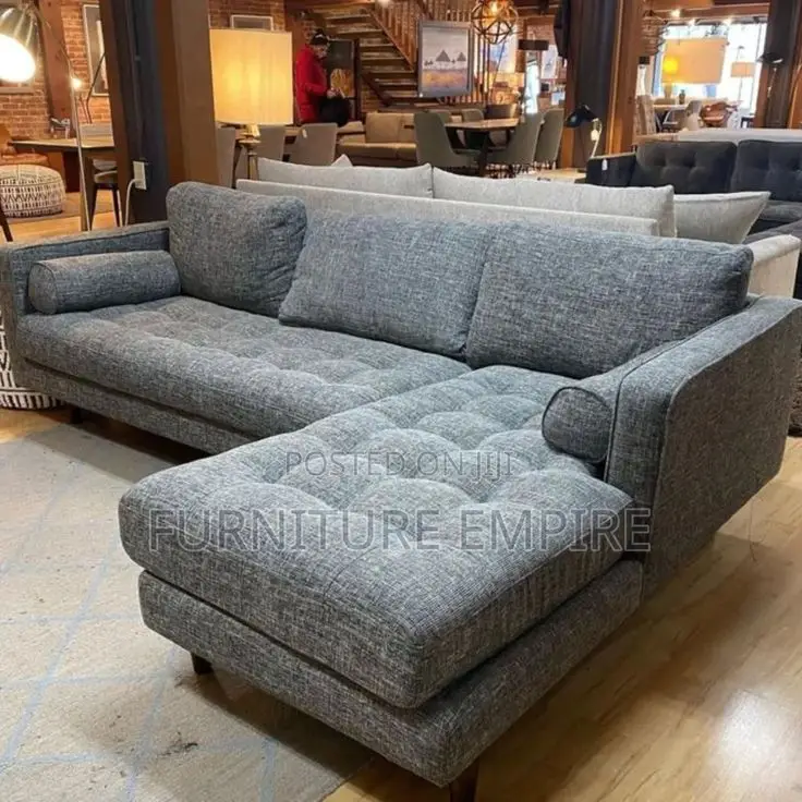 Modern Gray Sectional Sofa With Chaise Lounge
