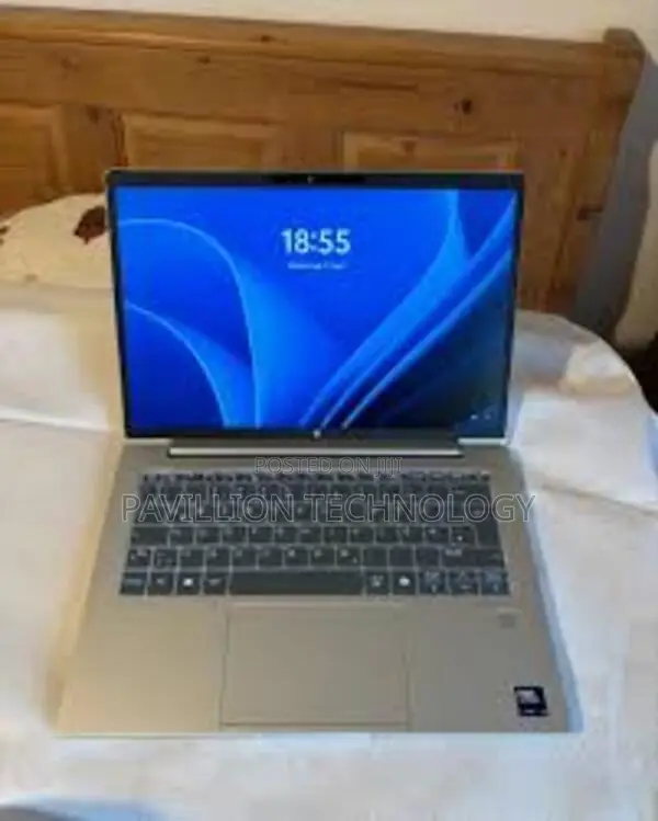 New Laptop HP ProBook 440 G10 8GB Intel Core i5 SSD 512GB