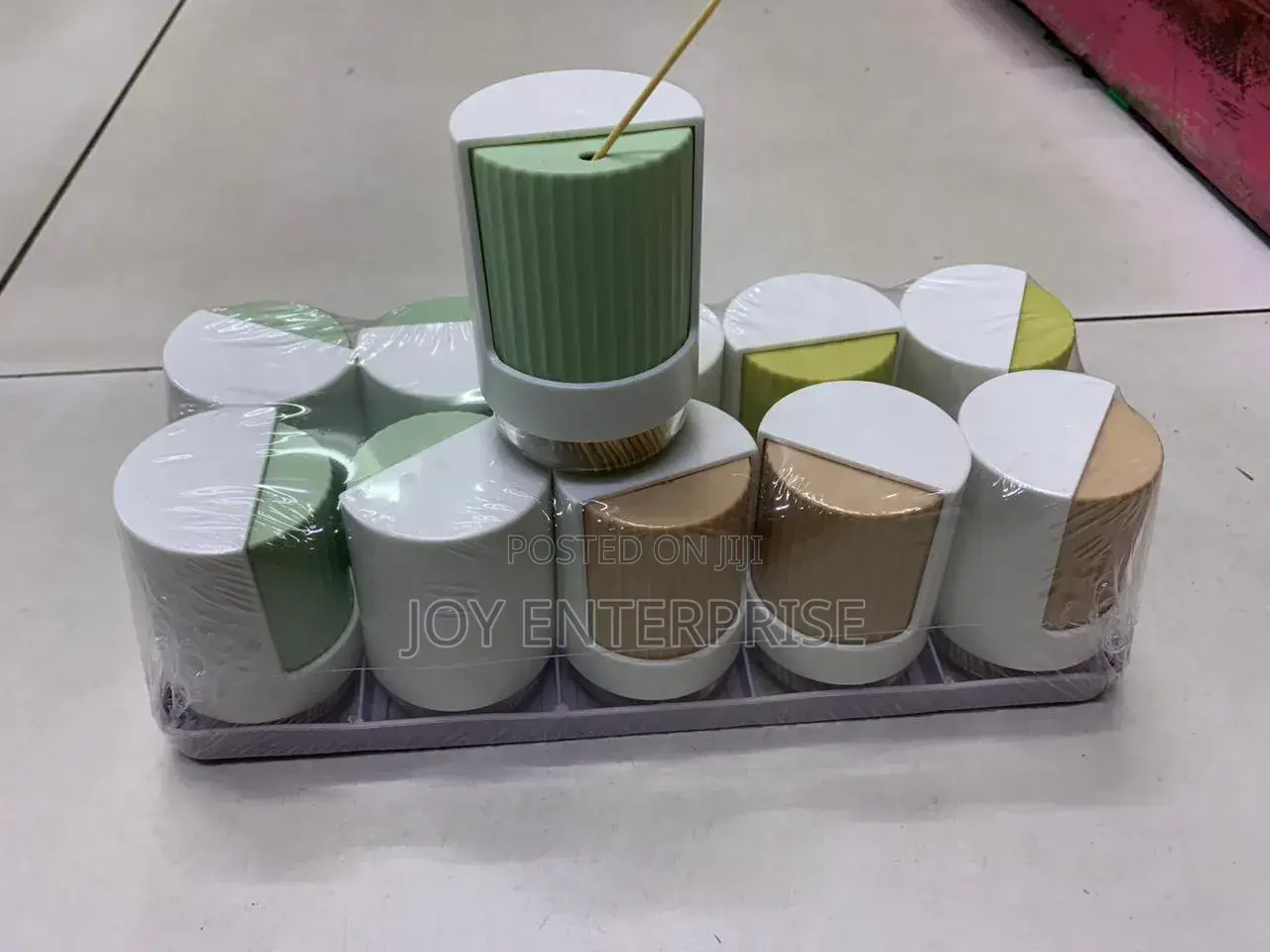 Toothpick Holder With Toothpicks