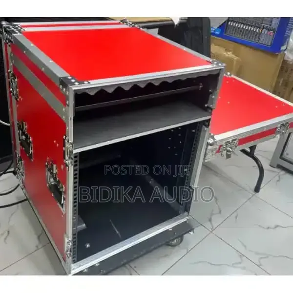 Music Rack 12 Units Closed Rack