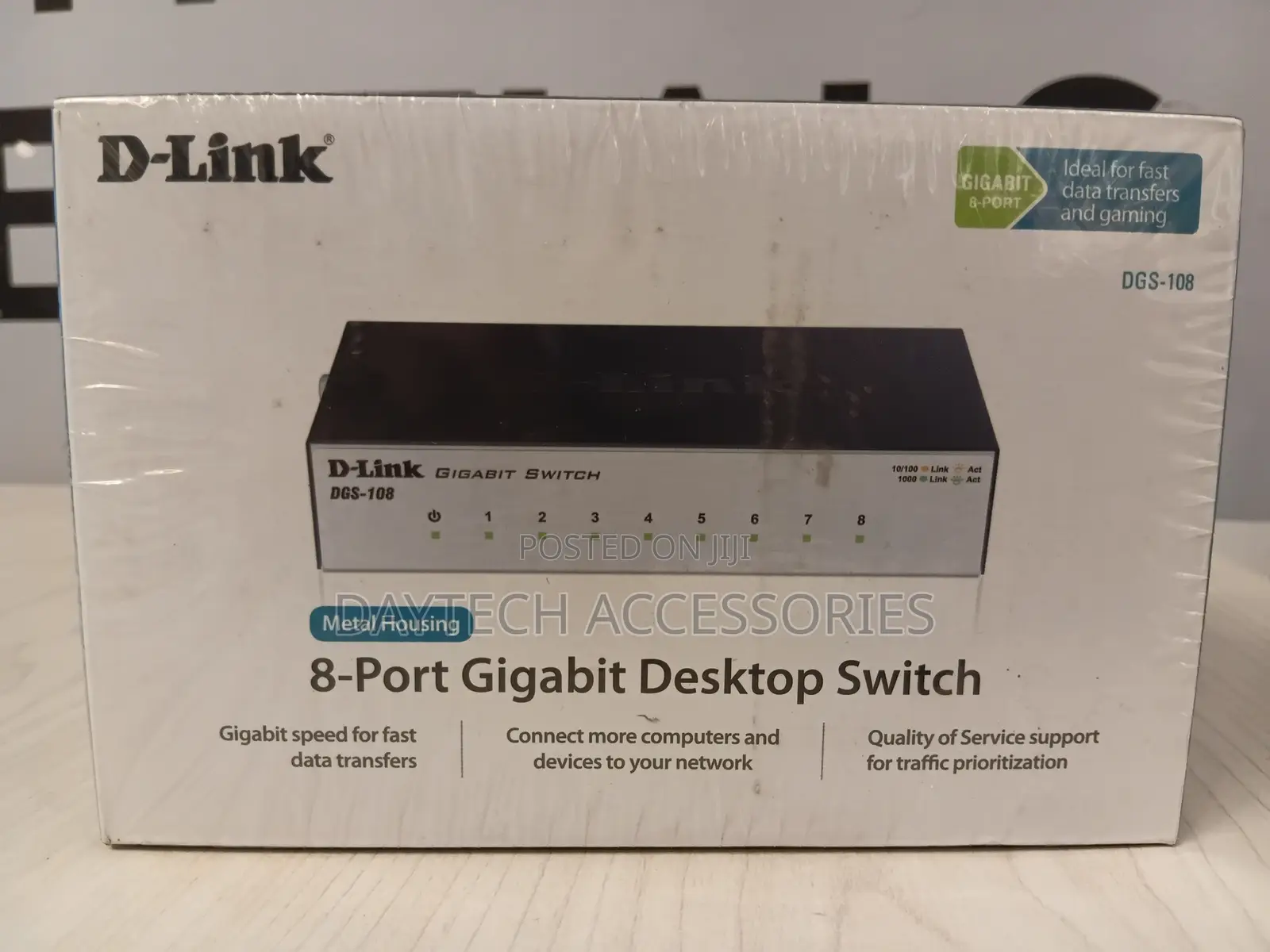 D-Link DGS-108 8-Port Gigabit Desktop Switch in a Metal Housing.