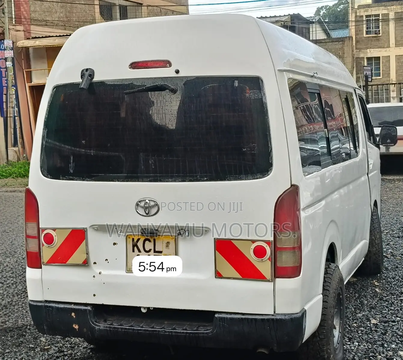 Toyota HiAce 2011 White