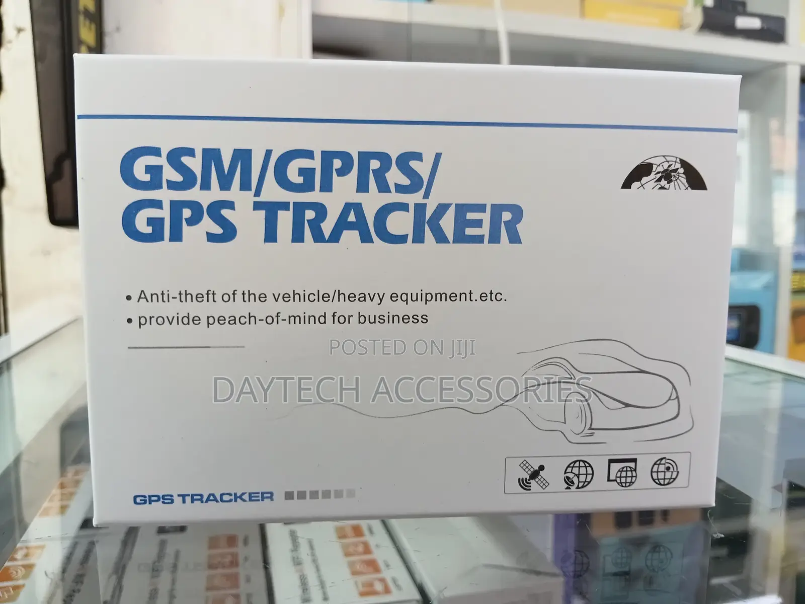 GSM/GPRS/GPS Car Tracker (Vehicle Tracking Device) Tk303f