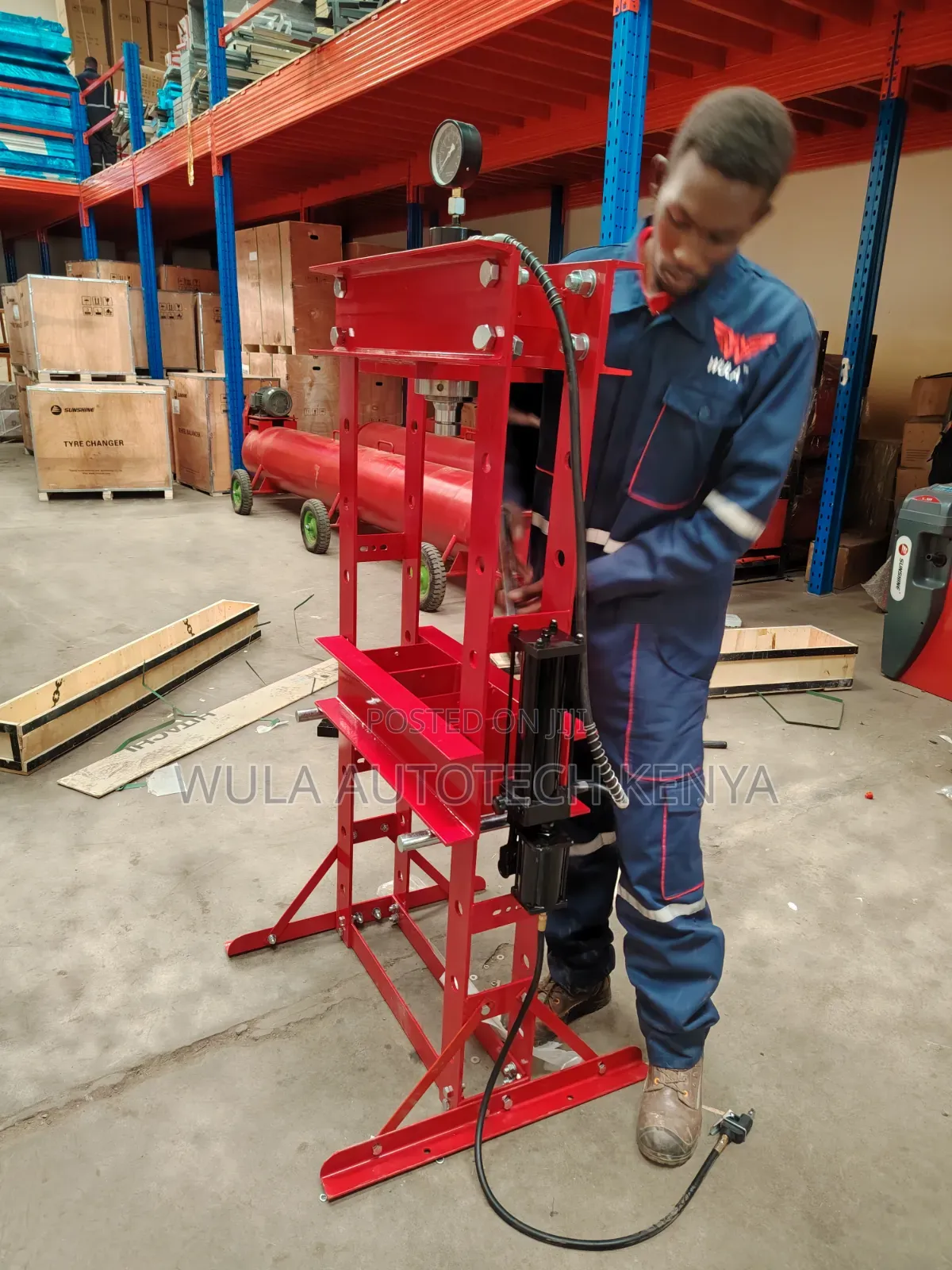 Heavy Duty Metal Forming Bending Pneumatic Press Machine Sunshine