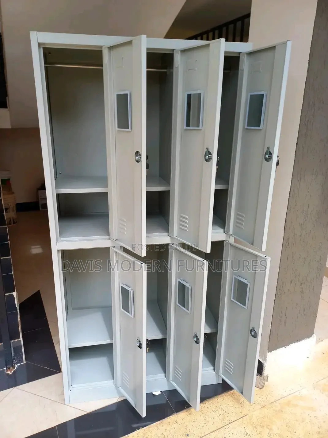 8-Door Metal Locker Unit
