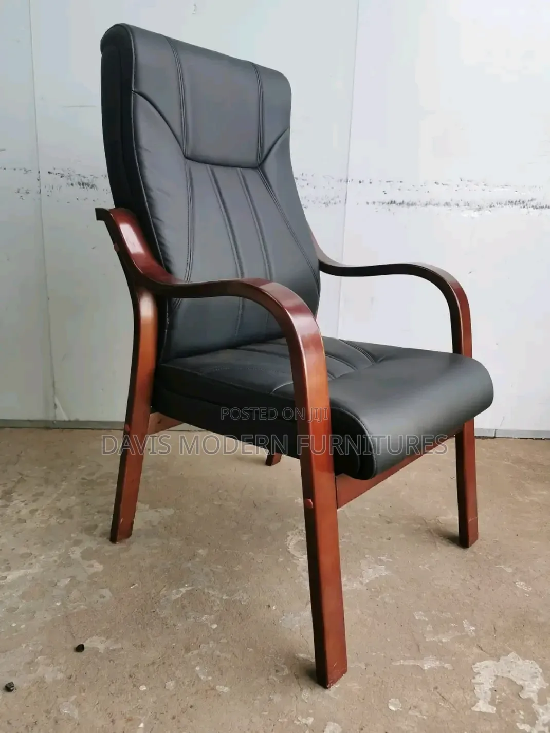 High -Back Executive Guests Chair