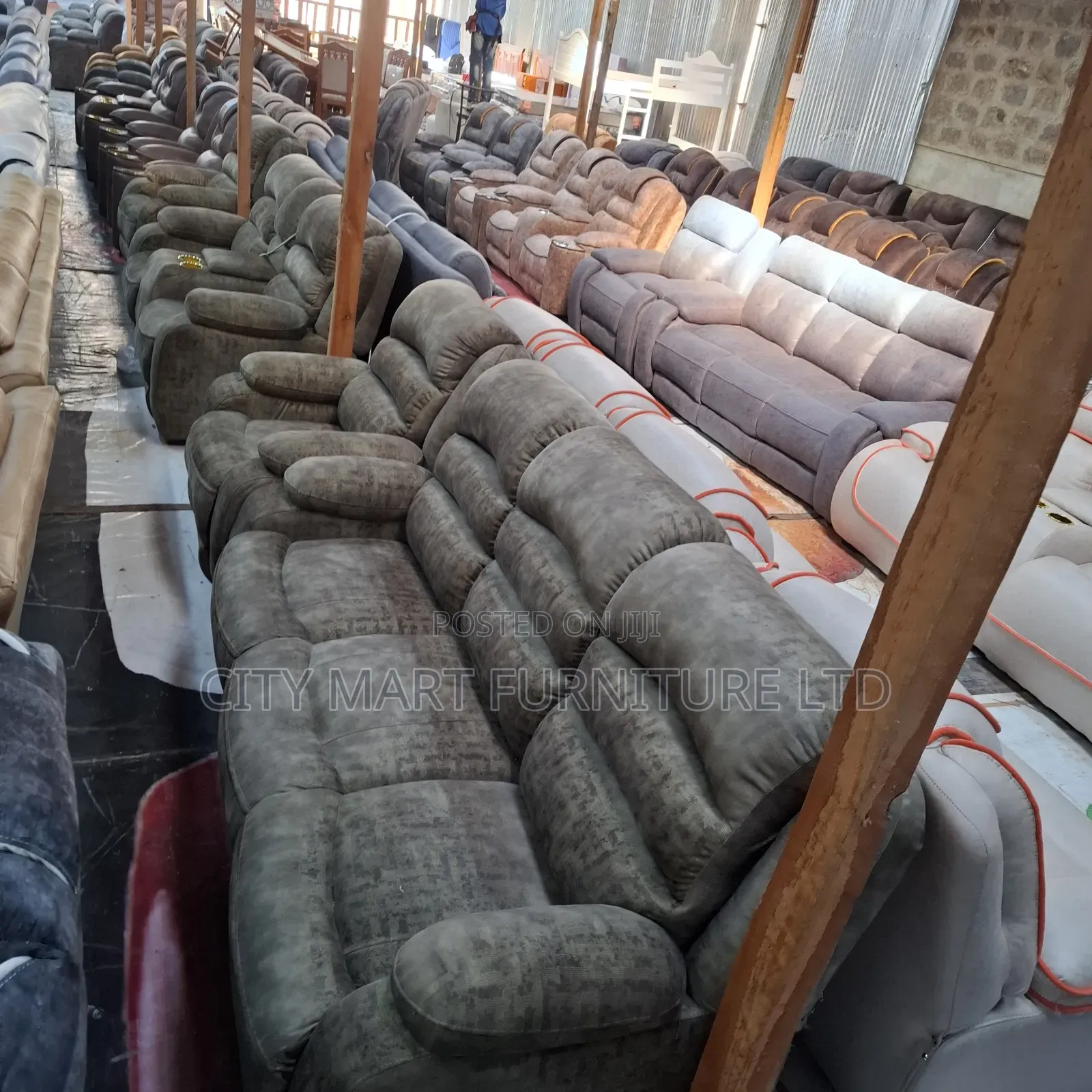 Fitting Modern 5-Seater Semi-Recliner Sofas Offers 