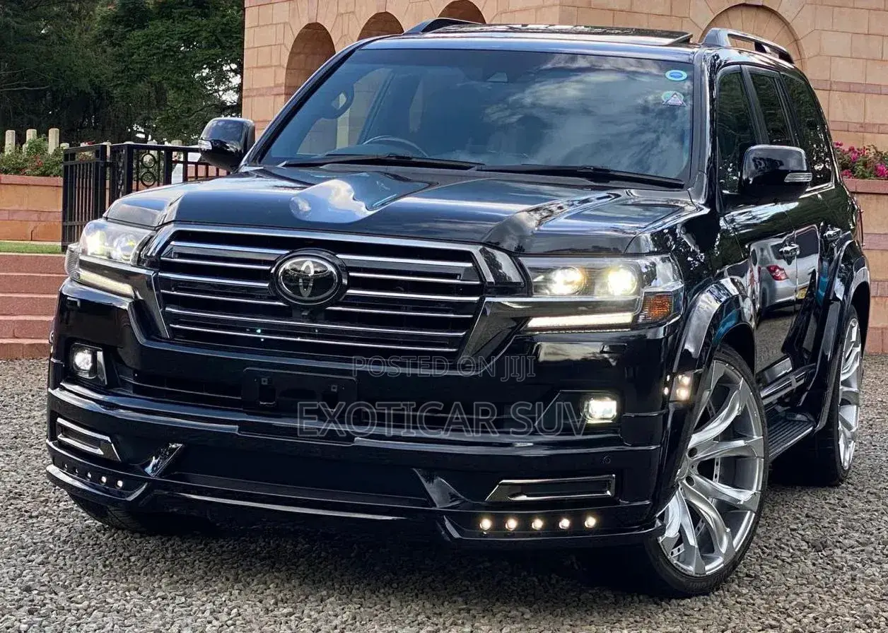 Toyota Land Cruiser 4.6 V8 ZX 2019 Black