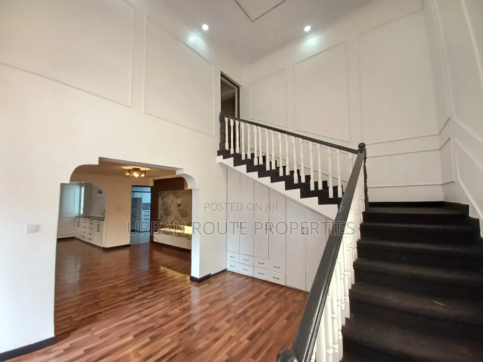4bdrm Mansion in Nairobi Ndogo, Thogoto for rent