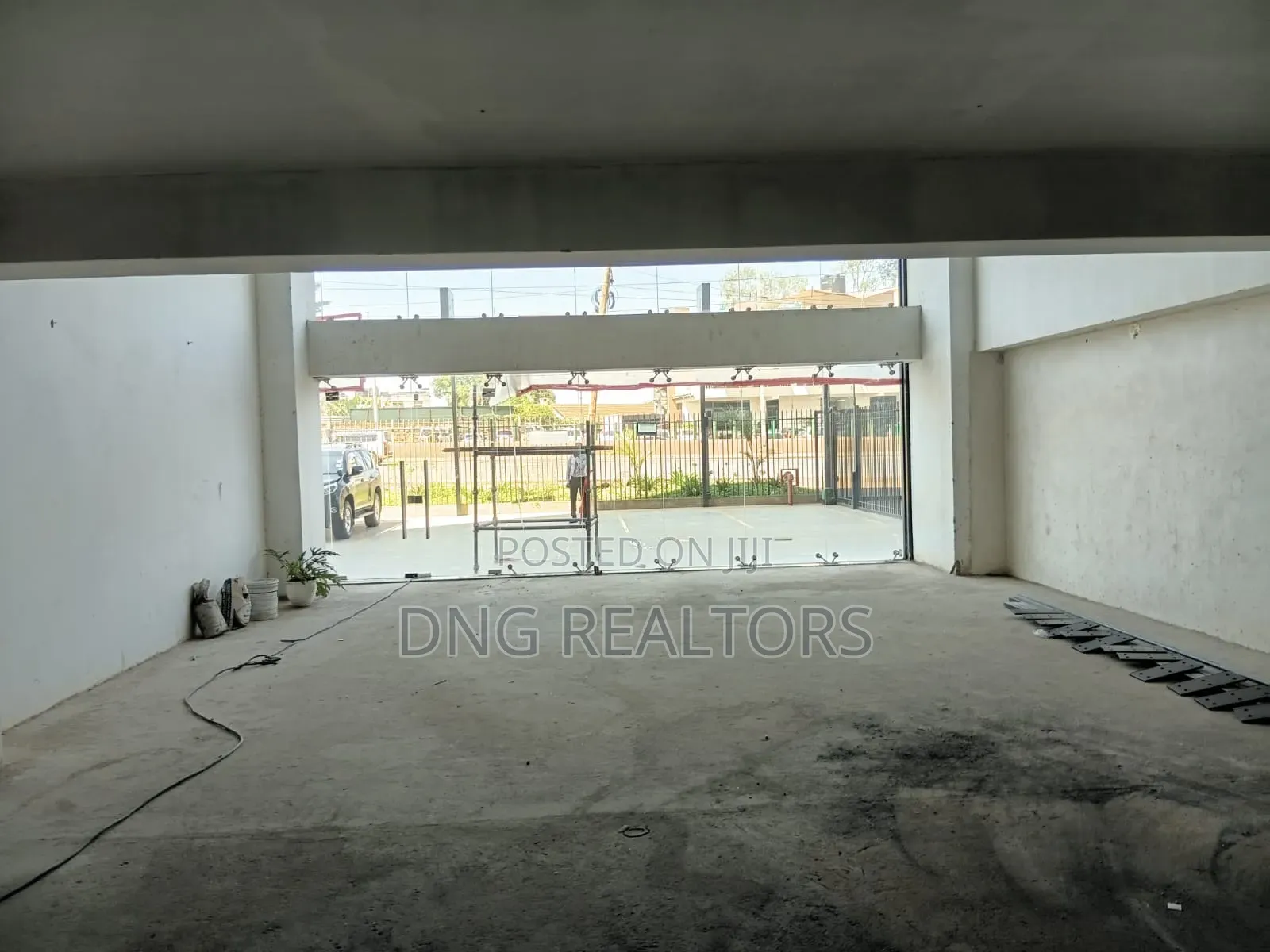 3600 SQFT Showroom for Lease in Westlands – Double Volume