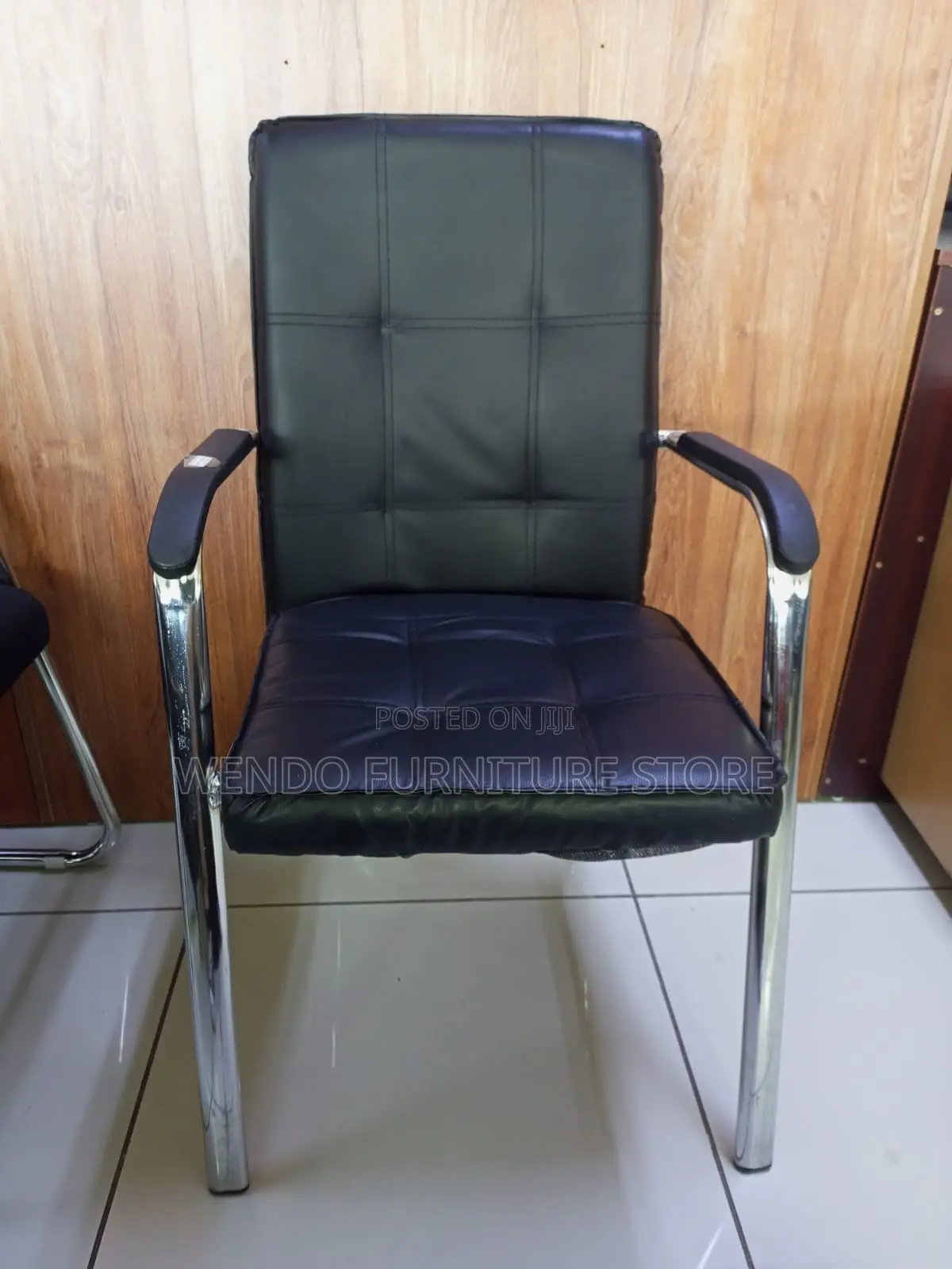 Office Chair : Q12 Black Faux Leather Visitor Office Chair,