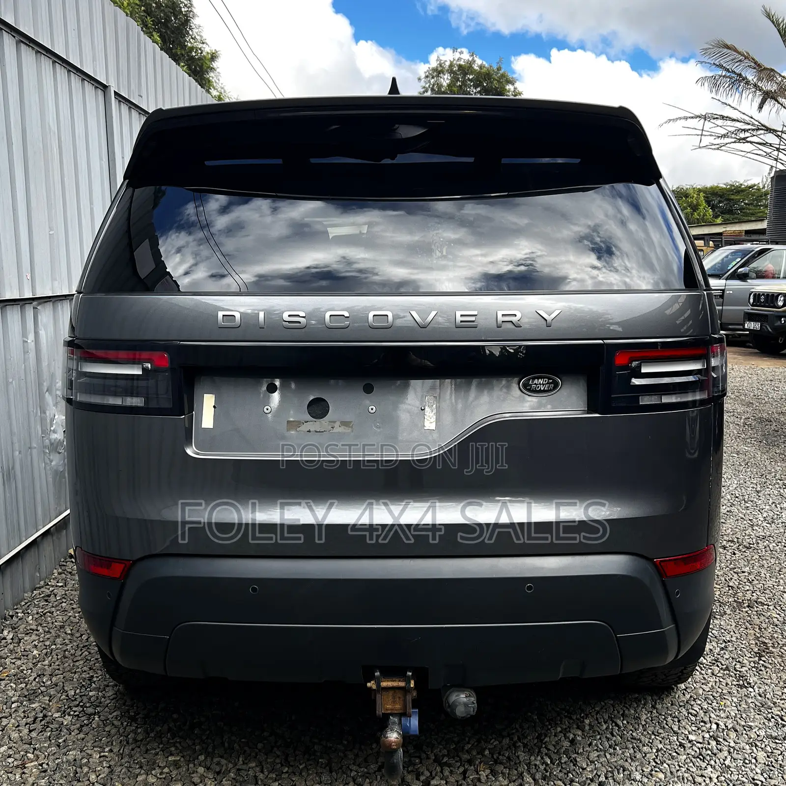 Land Rover Discovery 2018 Gray